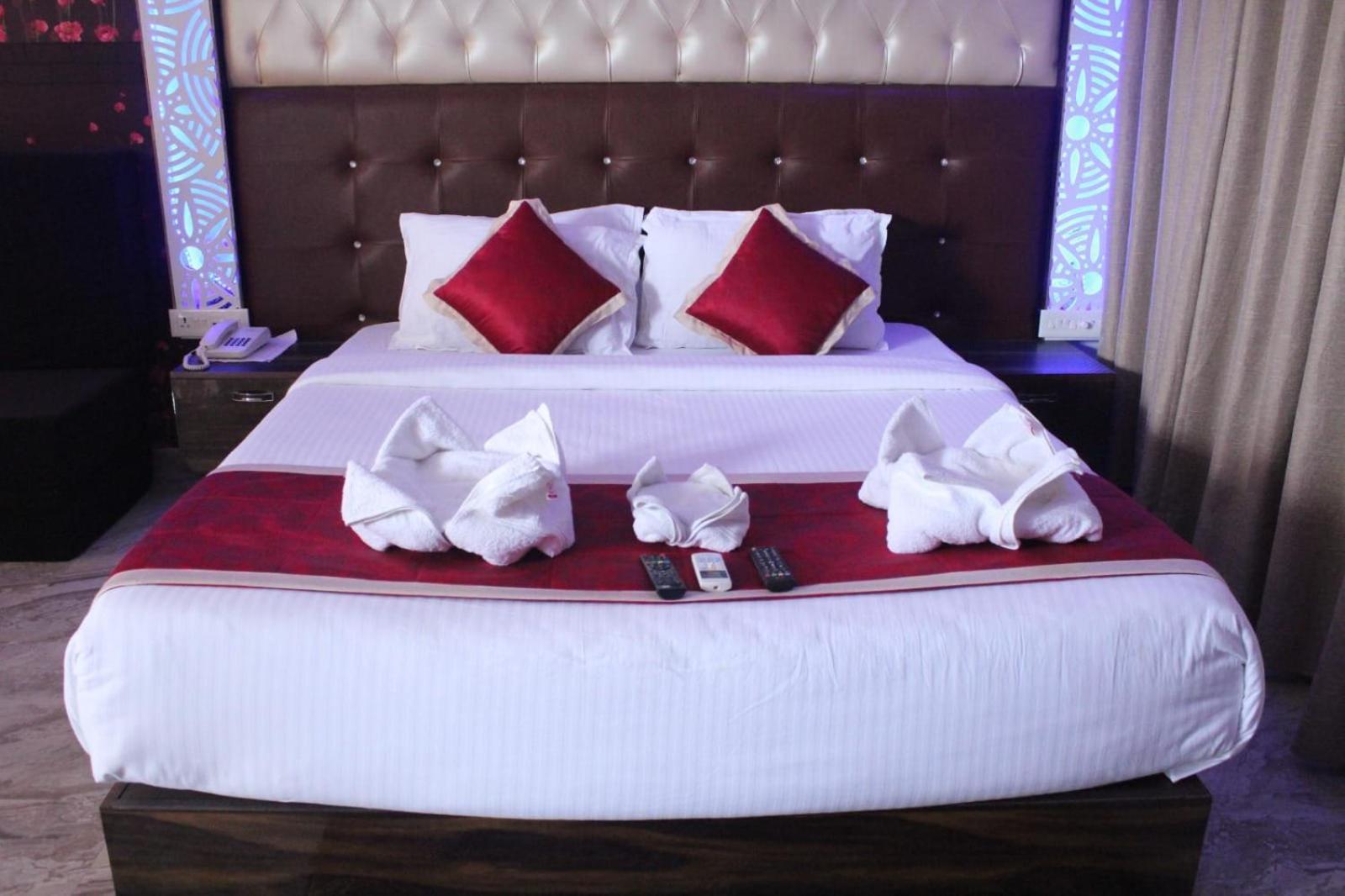 Royal Villa Beach Resort Govind Nagar Экстерьер фото